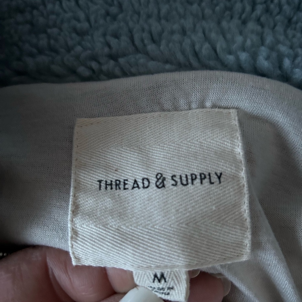 Cozy women’s Sherpa Jacket - White and Brown Thread & Supply size M - Picture 9 of 9